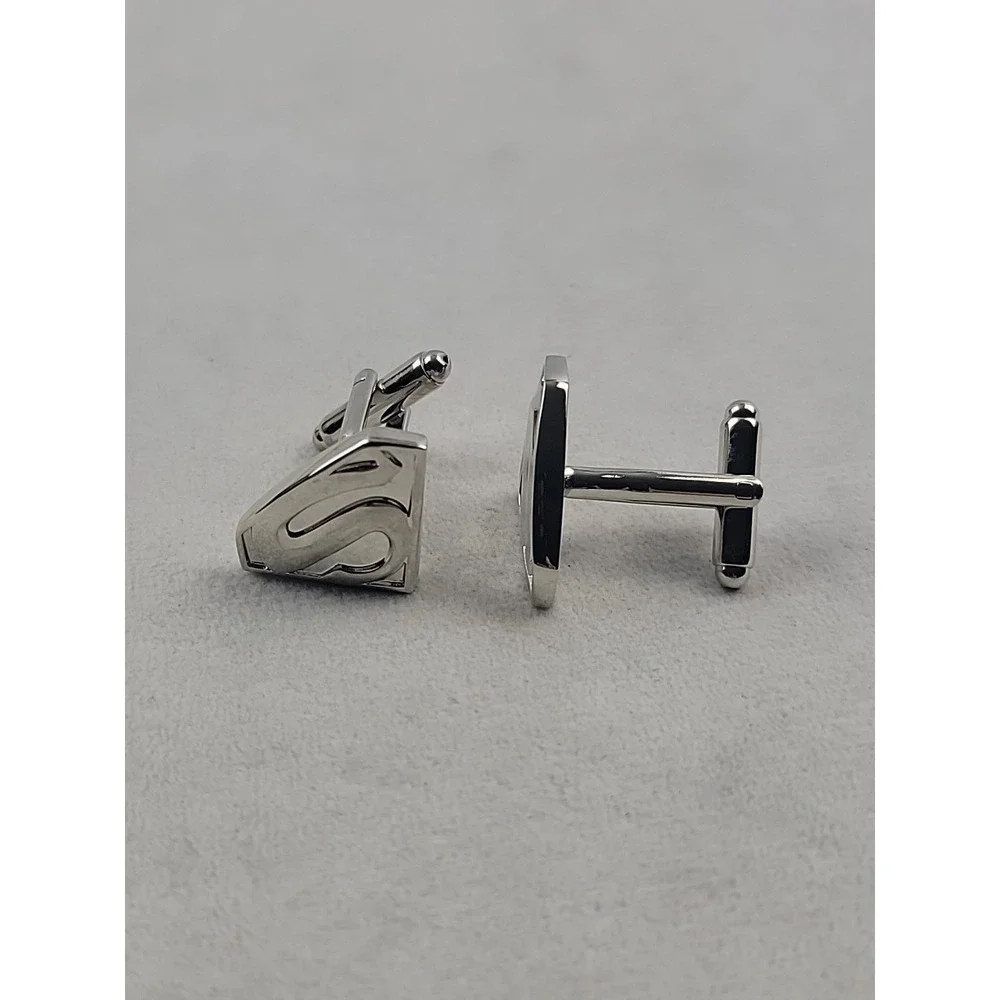 SUPERMAN LOGO/3D SILVERTONE DELUXE CUFFLINKS